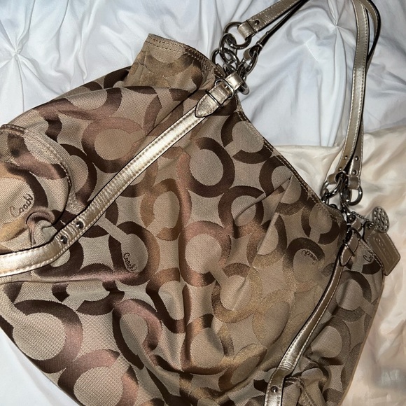 Coach Bag - Picture 3 of 6